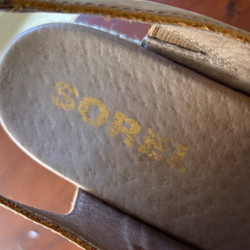 SOREL Joanie II Tan Wedge Espadrille Sandals 9 - Picture 2 of 11